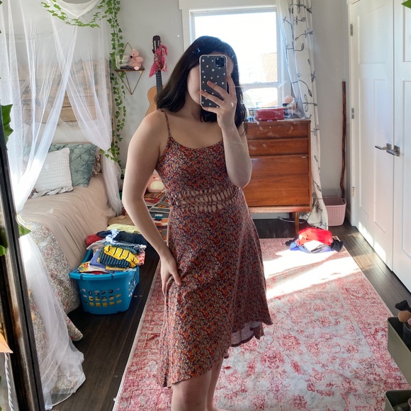 Floral low back maxi dress - Picture 4 of 4